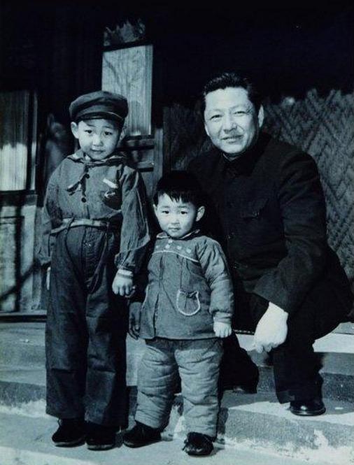 1958꣬لcƽhƽһ