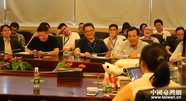 臺灣互聯網業者參訪大陸電商龍頭企業京東商城 臺灣互聯網業者參訪大陸電商龍頭企業京東商城