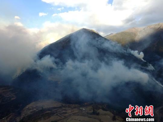 追蹤:四川雅江上千人奮戰(zhàn)9天成功撲滅森林火災(zāi)